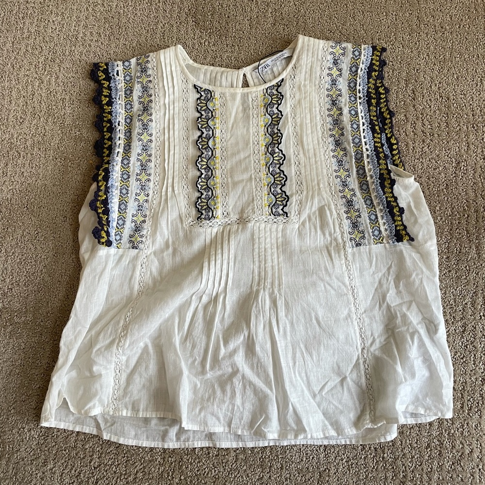 Navy, Yellow, ivory linen Zara top
